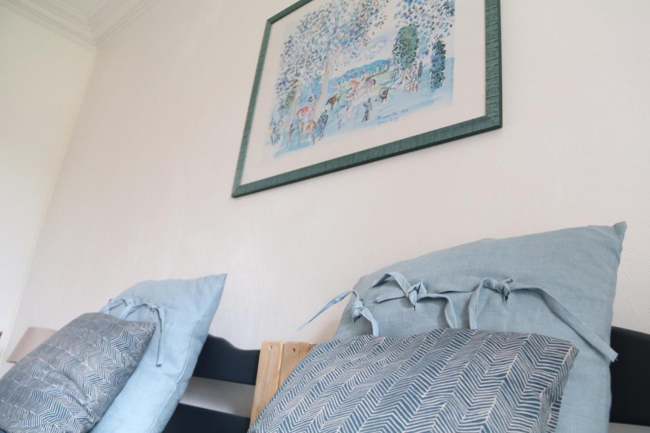 Bed and Breakfast Manoir Du Taillis Heugon Экстерьер фото